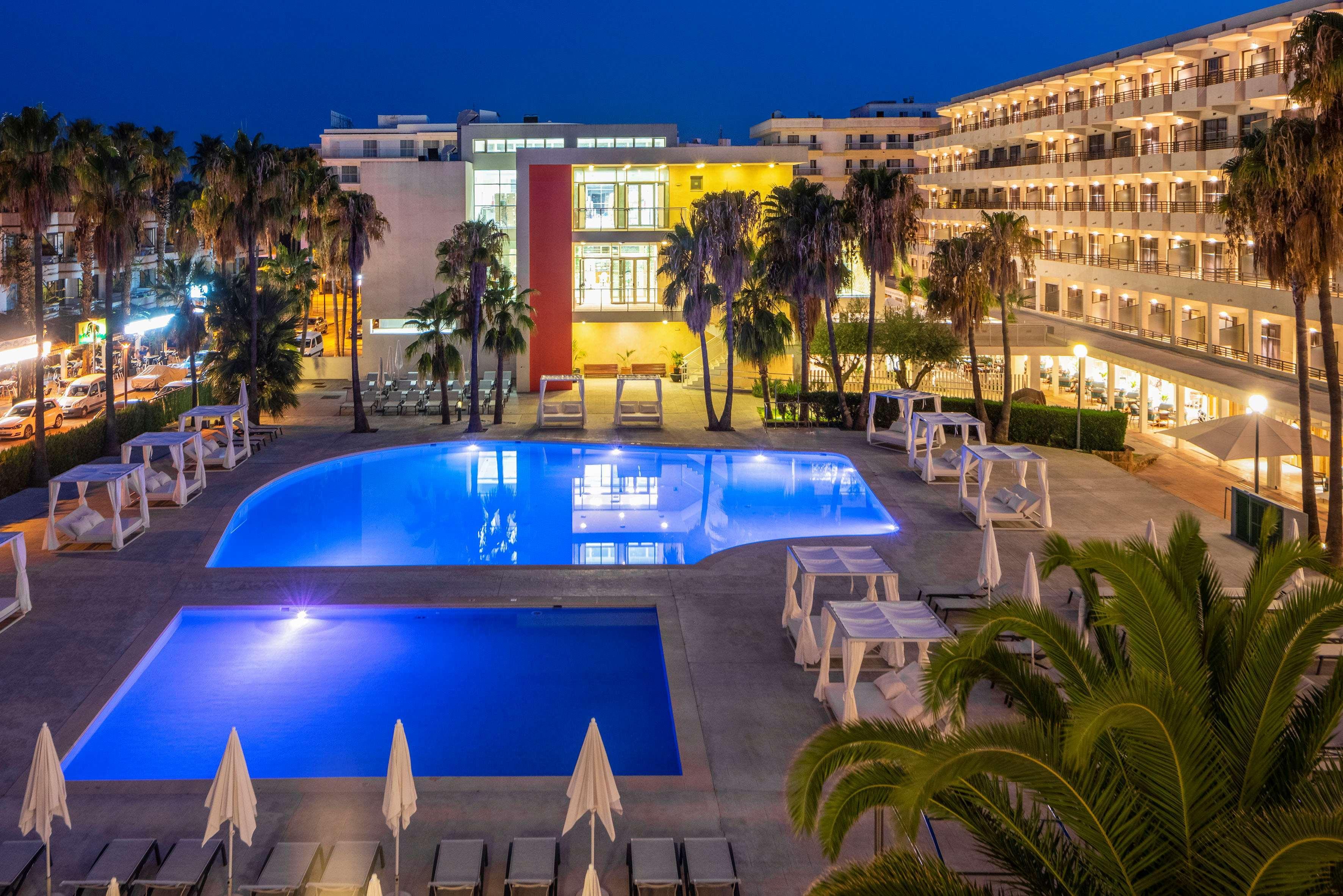 Innside By Melia Alcudia Port de Alcudia  Kültér fotó
