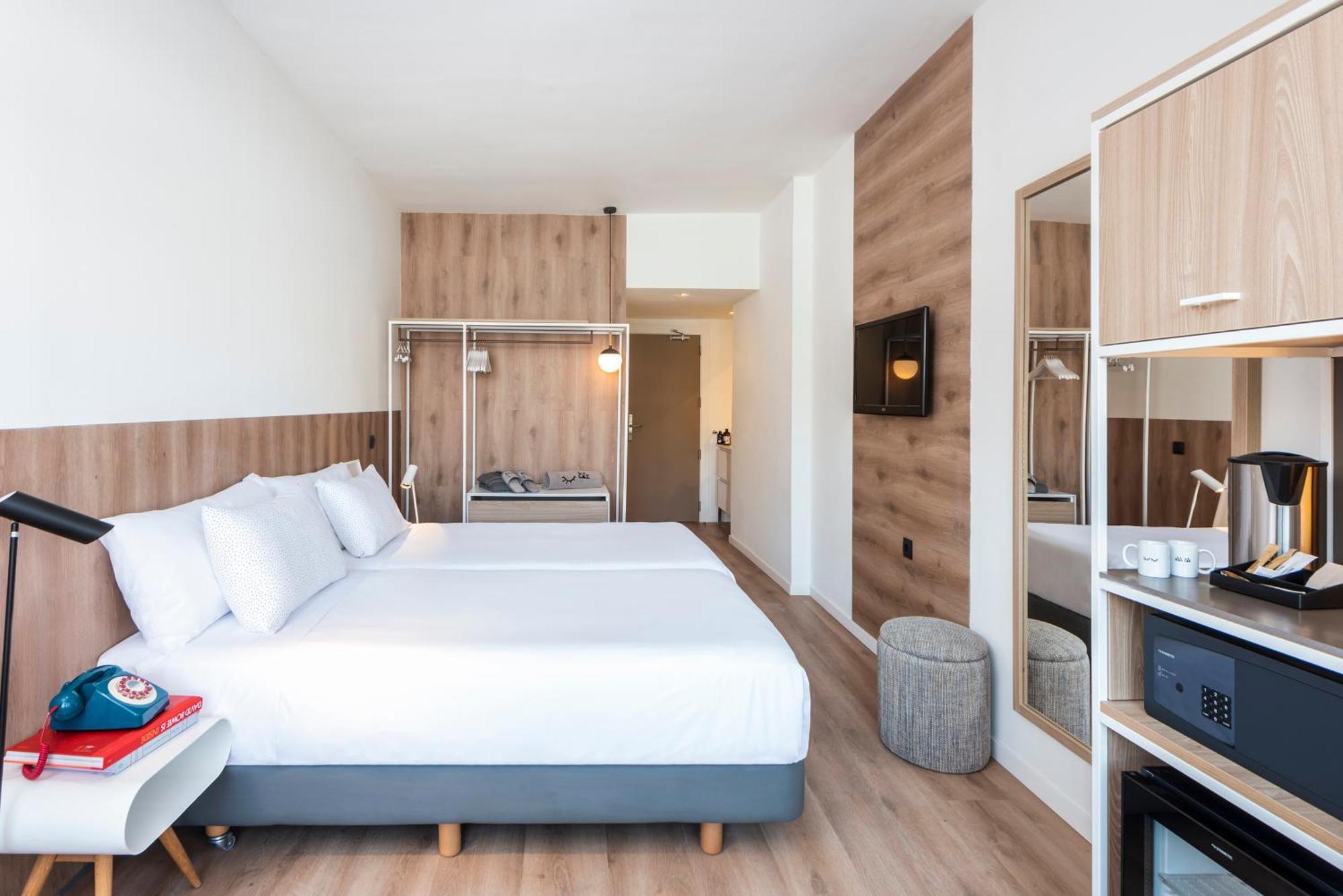 Innside By Melia Alcudia Port de Alcudia  Kültér fotó